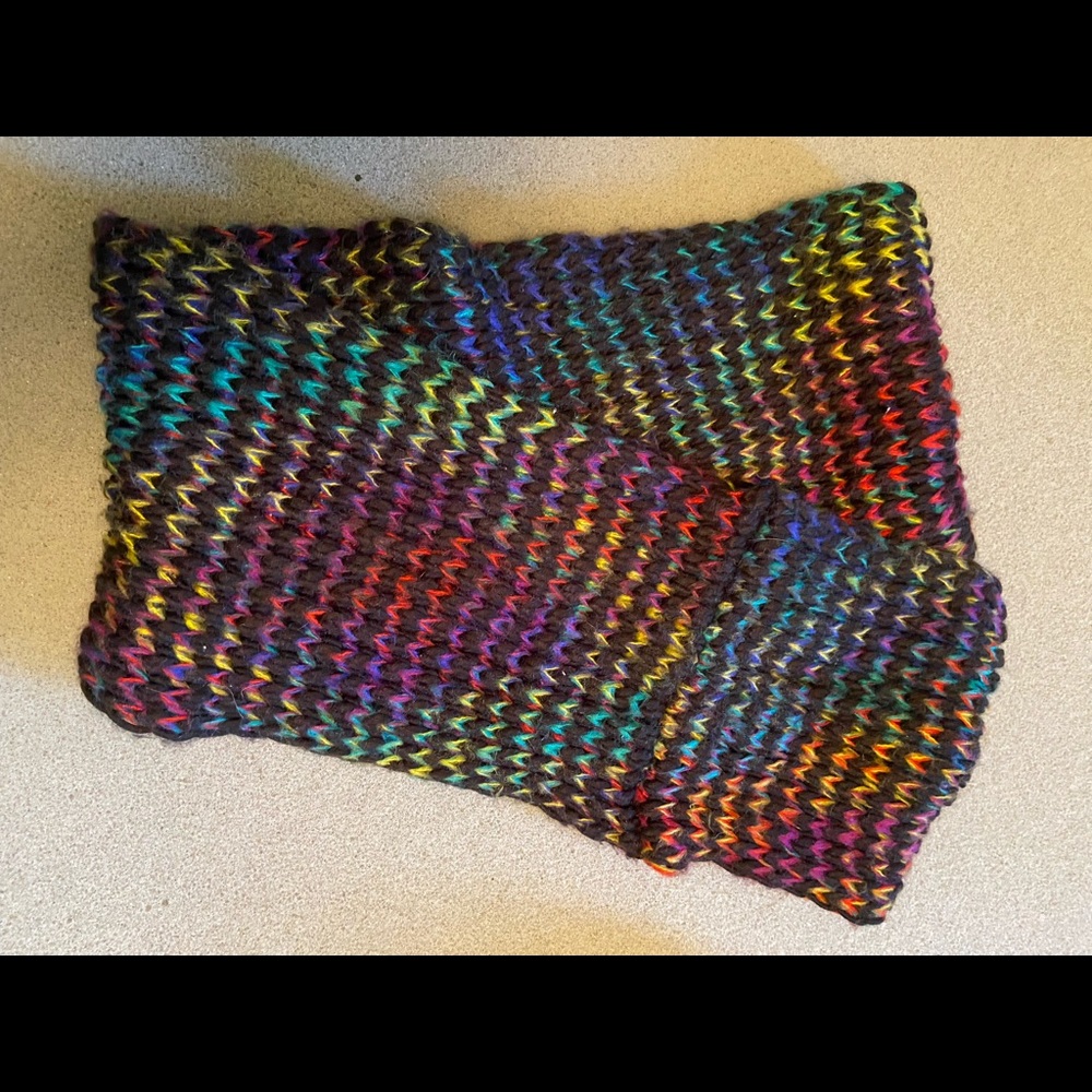 Chunky knit scarf